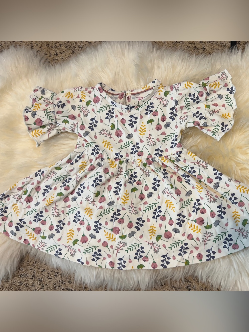 Ruffle Butts White Floral Puff-Sleeve Dress -  size 3-6 months.